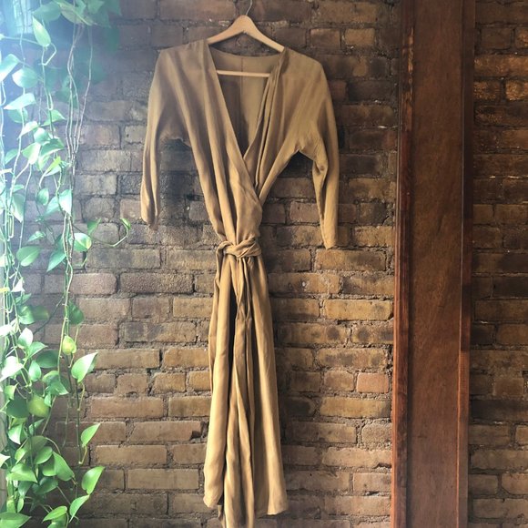 Norte Finisterre Cupro Dress in Mustard/Gold XS/S - Picture 3 of 9